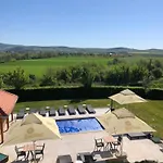 Angyal Boraszat Es Panzio 3* Rátka