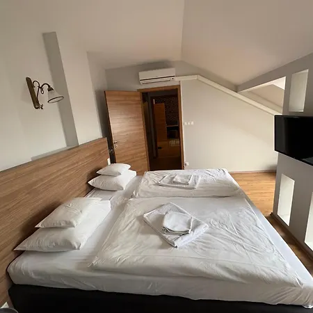 Angyal Boraszat Es Panzio Bed & Breakfast Ratka