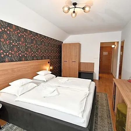 Angyal Borászat és Panzió 3*