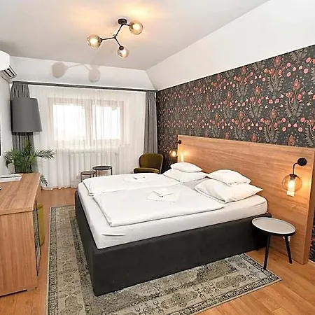 Angyal Borászat és Panzió 3*